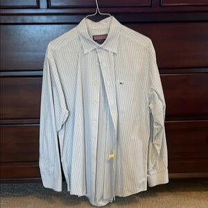 Vineyard Vines Tucker shirt